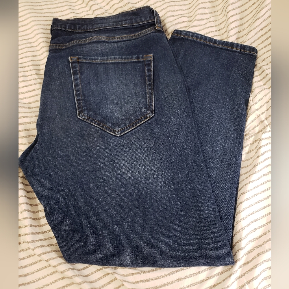Amazon Essentials Jeans- Slim Straight